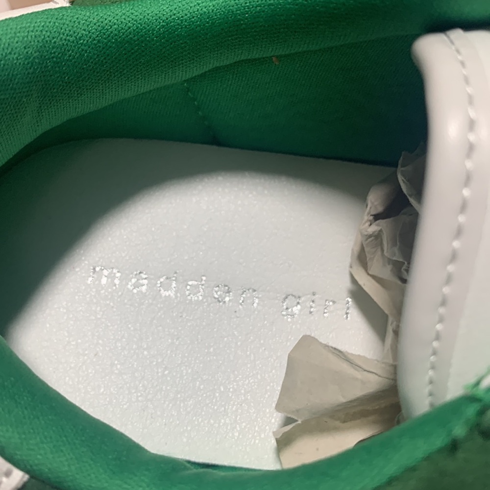 Madden Girl Navida Sneakers 9.5 - Picture 5 of 6